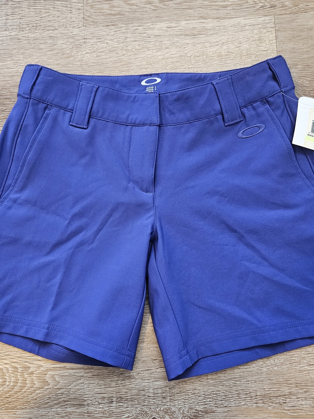 NWT!!! Oakley Women's Golf/Athletic Shorts - Blue Size 4